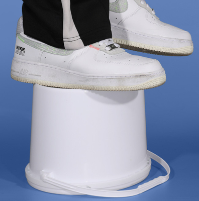 Cubo de plástico oval personalizable - Perfecto y duradero