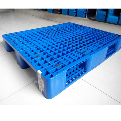 Paleta de plástico apilada no resbaladizable Solución de almacenamiento confiable y duradera