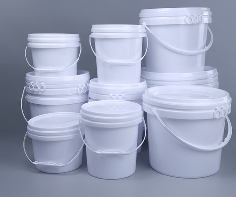 Cubo de plástico con manijas para protección contra plagas y rayos UV