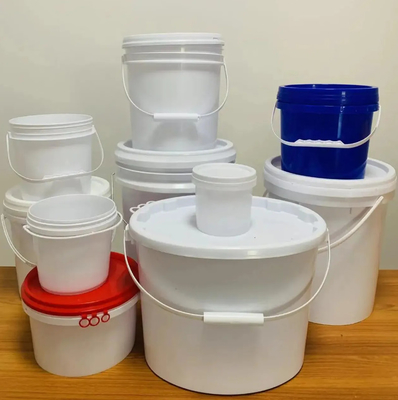 Cubo químico de material blanco de PP / HDPE para almacenamiento de productos químicos