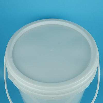 Cubo de lubricante de plástico de 16 kg con pintura impermeable