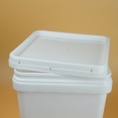 cubo cuadrado del envase de plástico de la categoría alimenticia 16.5L con la tapa y la manija
