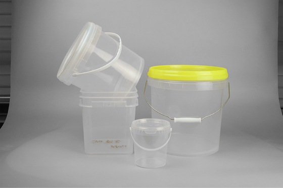 Cubo plástico transparente superficial liso para el helado