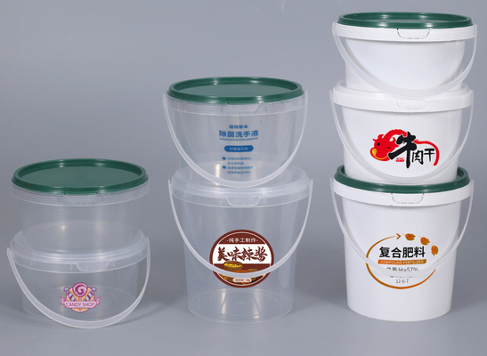 Superficie lisa formada cubo del envase del plástico transparente adaptable
