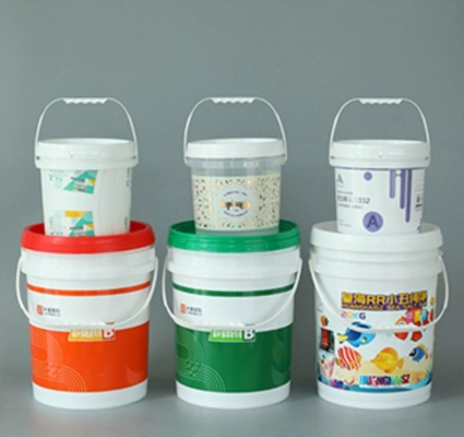 Cubo plástico resistente ULTRAVIOLETA del fertilizante con la manija
