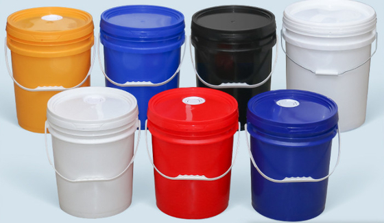 El bucket de lubricante industrial blanco 20L para la lubricación