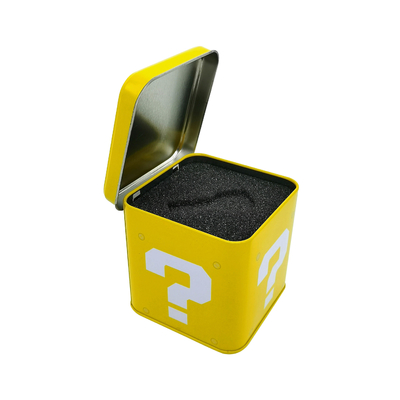 Caja de lata rectangular ligera y compacta para su fácil almacenamiento