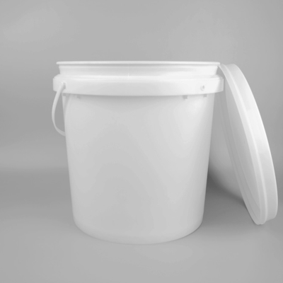 Cubo de pintura de plástico de 18L con tapa y mango