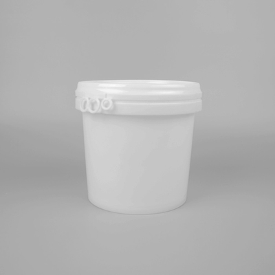 Cubo plástico de pequeña capacidad 2L con la tapa y la manija