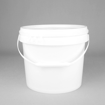 7kg pintan el cubo plástico con la tapa y la manija