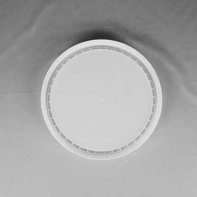 Cubo plástico 10L aprobado por la FDA de la pintura de la manija de la tapa