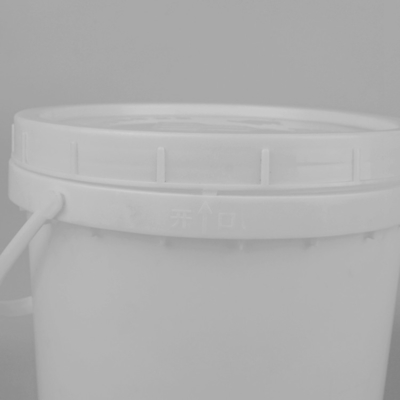 cubo del almacenamiento de la herramienta 8L