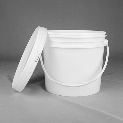 Cubo plástico 5L de la pintura de los PP del HDPE con la manija